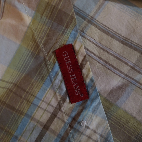 Vintage Guess Plaid Button Down Short Sleeve Dress Shirt - Picture 3 of 5
